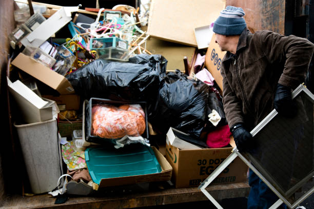 Best Garage Cleanout  in De Motte, IN